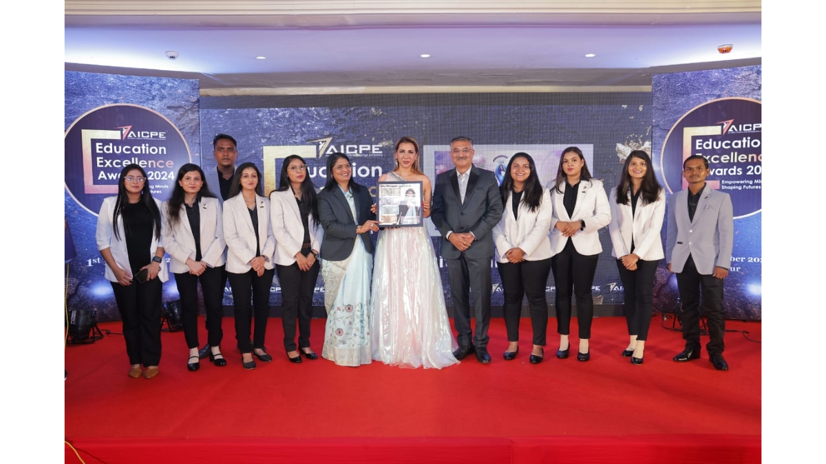 AICPE Education Excellence Awards 2024: A Star-Studded Night of Recognition with Ritu Shivpuri