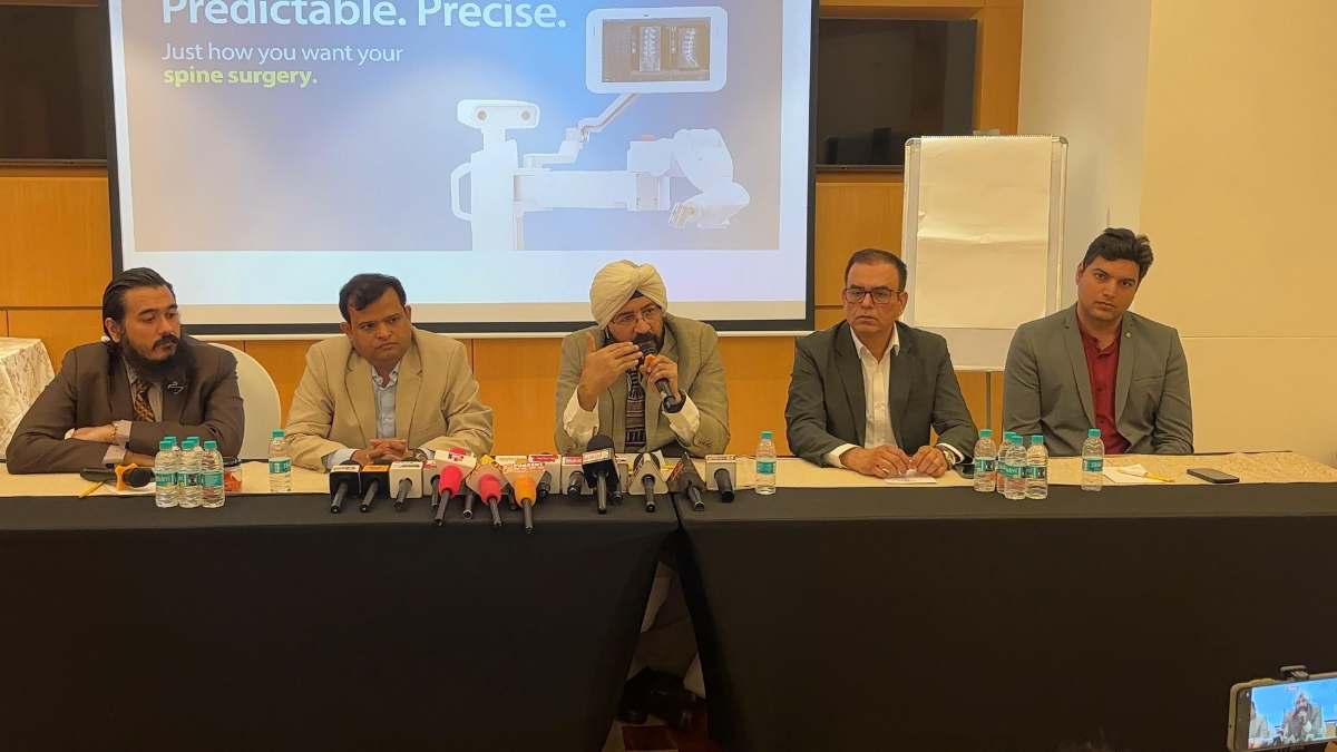 This World Scoliosis Month, Revolutionizing Spinal Care: Robotic Spine Surgery for Enhanced Clinical Outcomes