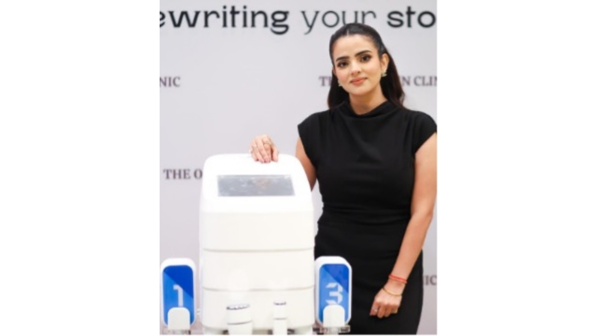 Dr. Khushboo Jha Unveils ARTIQA at a Grand Afternoon Launch in Faridabad