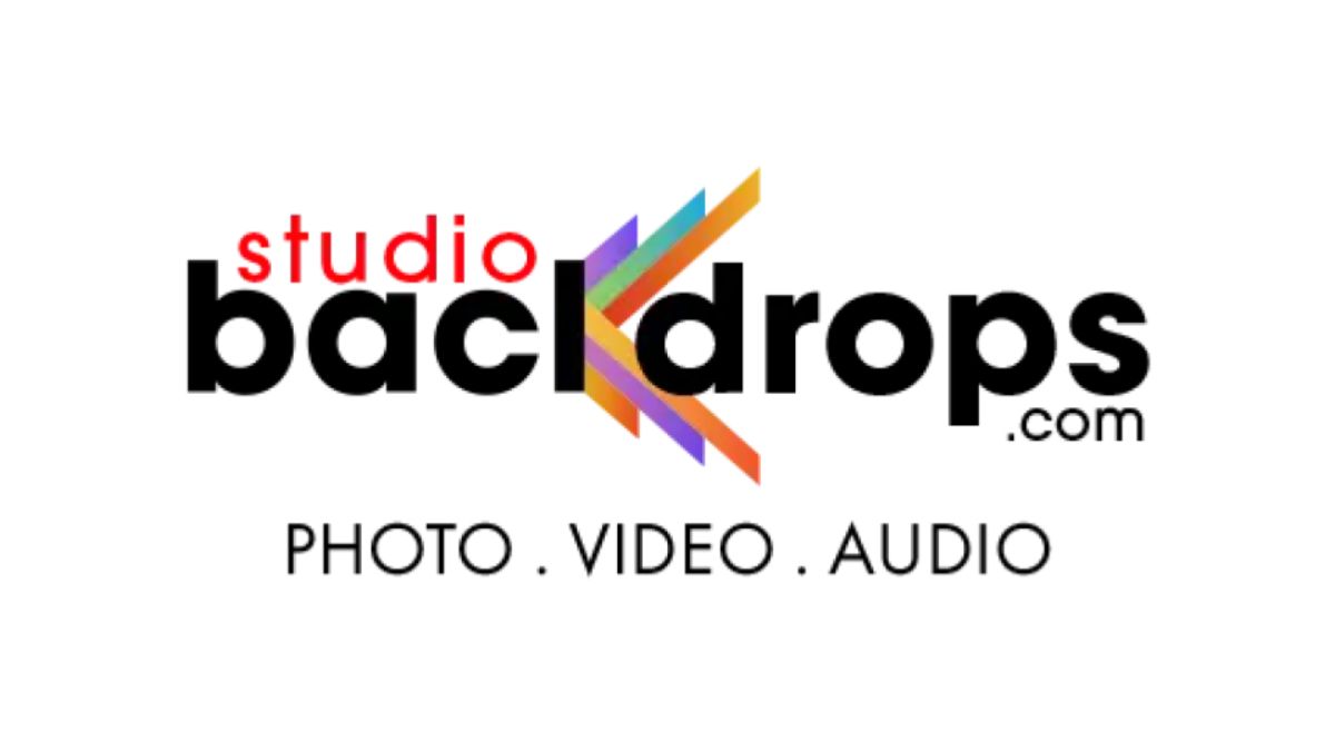 AriesX by StudioBackdrops Unveils ‘Clix’ One-Click Softbox to Simplify Studio Lighting Setup